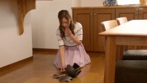 Forbidden Caregiver: Kirishima Rino