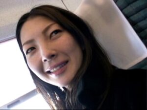 Close-Up Raw Footage: Married Woman Affair Trip #085