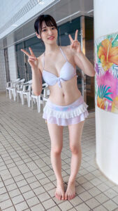 Real Couple Sex: Young Entrepreneur & Gravure Idol