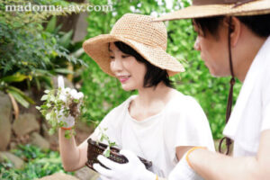 Sudden Downpour in the Countryside – Alone with Sister-in-law Sei