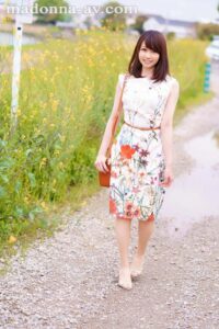 First Kiss in 8 Years: Asuka Takagi, 32, AV Debut