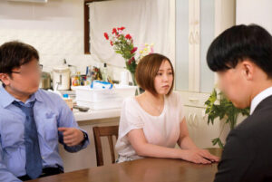 With My Husband’s Subordinate… Mature Women Crazed for Youth