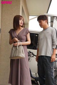 9 Hours After Daycare Drop-off: Sweaty Housewife Developed