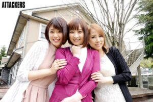 Beautiful Buttocks Three Sisters and Escaped Convicts