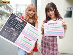 VR: “Want to grab a drink with me…?” Two Gals in Reverse 3P