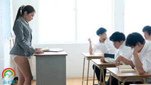 Girls with Exposure Fetishes: Incontinence & Exhibitionism BEST 10 Hours