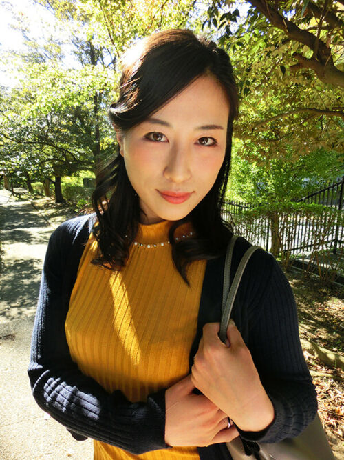 Elite Wife's Insemination - Shiga Yukari