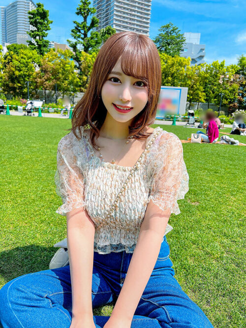 Thank You Momo! Big-Breasted College Girl's Post-NTR Campus Life