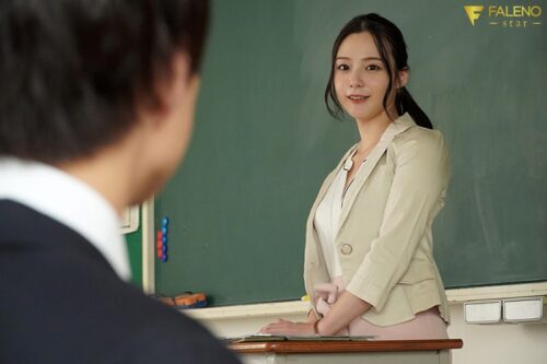 Pure Love on Graduation Day: Teacher & Student's 3-Year Passion