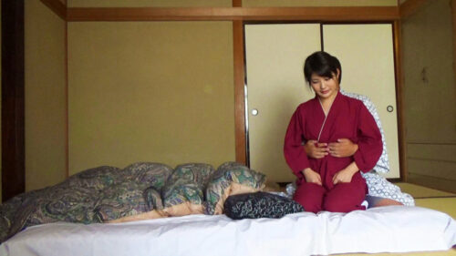 Complete Collection: The Hot Spring Inn with Accommodating Maids - 8 Hours 2 Disc Set