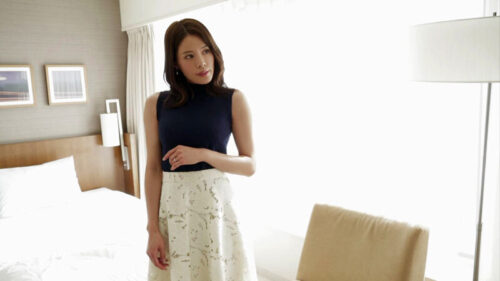 Married Woman's Petals: Rui Tsuzuki