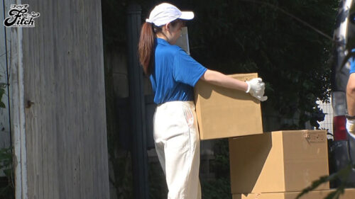 H-Cup Moving Company Worker Mei's AV Debut!