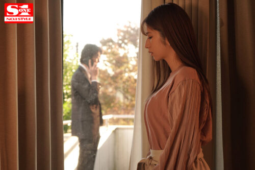 Sweating Under Father-in-Law While Husband's Presence Lingers - Nanatsumori Riri