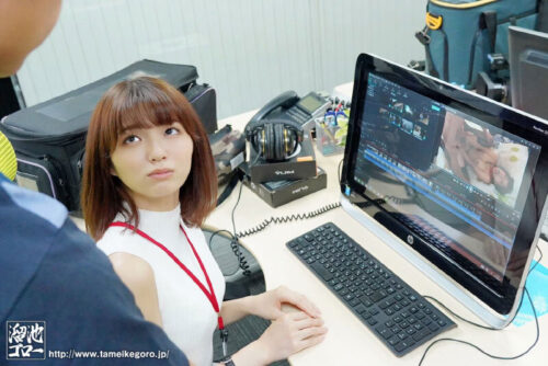 Applied for 'Video Production' Part-Time Job at Adult Video Maker - AV Debut as Married Woman Actress Sumire Kuramoto
