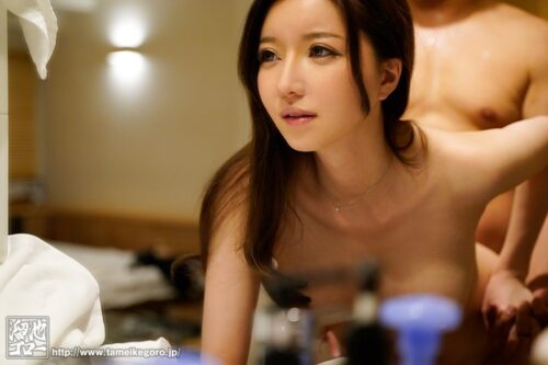 Airport Staff Half-Japanese Wife's AV Debut as Revenge