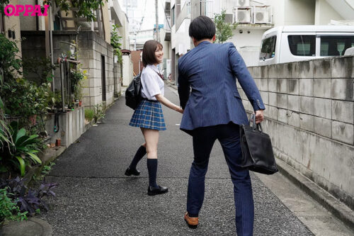 Lost Control Over Student's Big Breasts: Creampie Sex with Meisa at Love Hotel