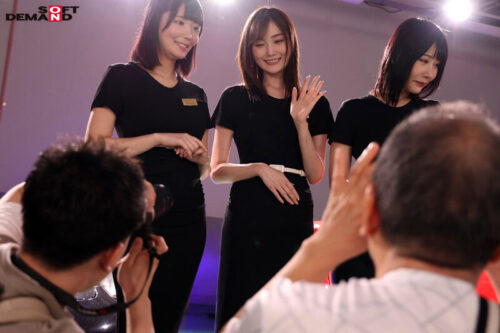 Brainwashing Drill: Motor Show Campaign Girl Edition