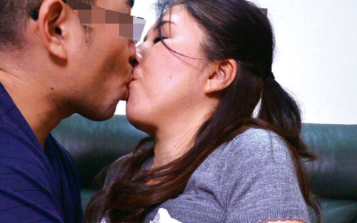 Forbidden Thrill: A 4-Hour Risky Affair Between Mother and Son
