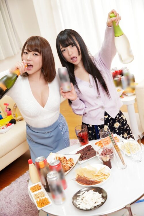 VR Pussy Party - Wild AV Actresses Minami Riiona & Kawagoe Yui
