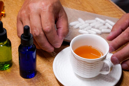 New Graduate OL Becomes Addicted to Drug-Induced Sex with Corrupt Masseuse