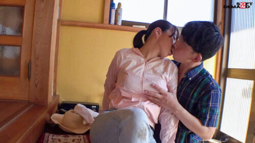 Rural Couple: Wife's Sex [Leaked TV Footage]