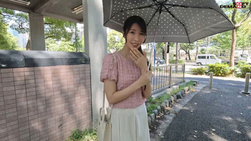 My Husband Gives Me Everything, But Not What I Really Want... Kaon Yamashita, 40, AV DEBUT