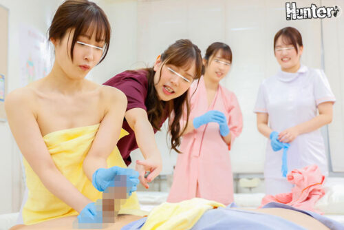 What!? This is Practice!? I'm the Only Guy at Nursing School!?