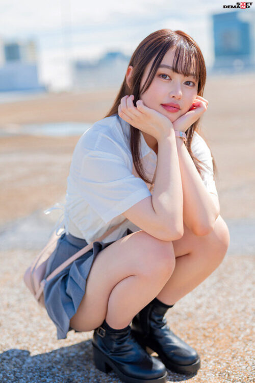 First Shoot: 21-Year-Old Female College Student Studying Welfare