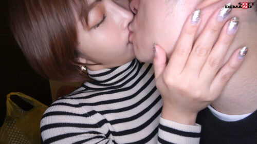Sakura Mana's Day Off: Shibuya Love Hotel POV, 2 Scenes & Facial