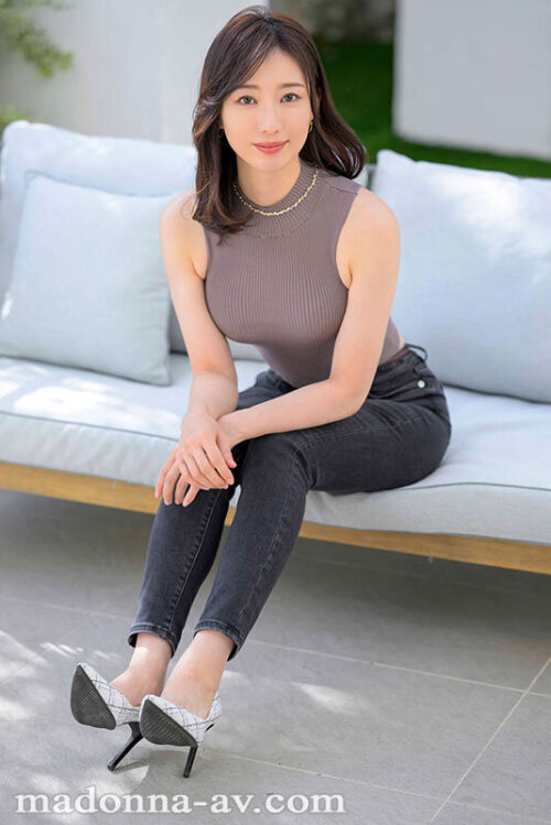 Madonna Exclusive Debut: Rinka Ono, 34 Years Old - AV DEBUT