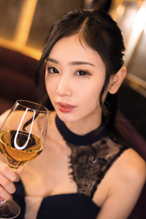 Red Dragon Anzu Kommatsu