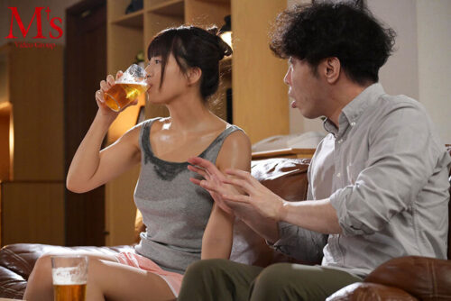 Mistaken Aphrodisiac: Girlfriend's Sister Gets Dosed Instead