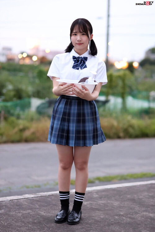 Penis Washing Service 19: Schoolgirl Edition