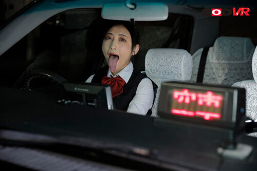 【VR】Fell Asleep in Taxi, Woke to Beautiful Driver's Blowjob… Kanna Shinno