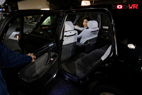 【VR】Fell Asleep in Taxi, Woke to Beautiful Driver's Blowjob… Kanna Shinno