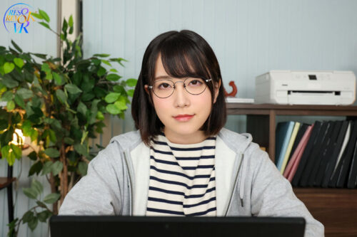 【VR】Unremarkable Office Woman: Your Convenient Obedient Girl 8K