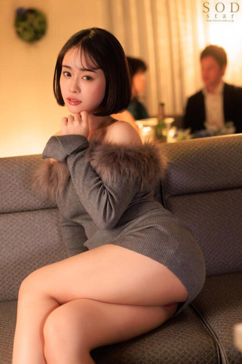 Seduced by a Hot Lounge Girl MINAMO - Raw Creampie