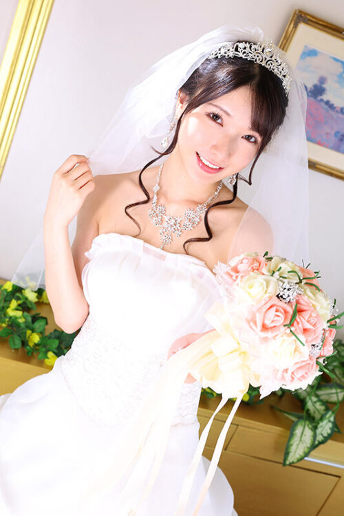 【VR】【8K VR】Pre-Wedding Sex with My Bride in Her Dress