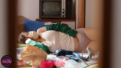 Stepsister: Anime Otaku NEET with Huge Breasts