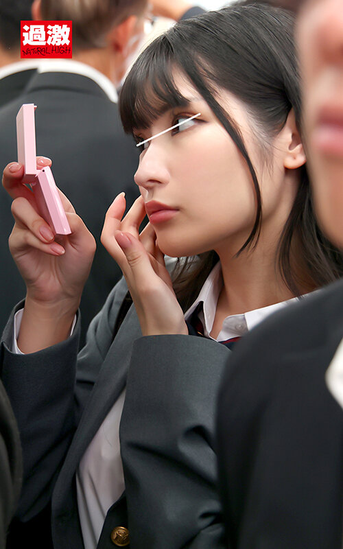 Korean Makeup Schoolgirl Train Molester: Break Her Resistance Until She Cries