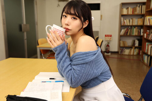 Seduction Experiment in the Library - Aphrodisiac Play