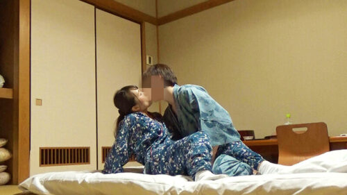 Caught on Camera: Beautiful Lustful Inn Attendants 8 Hours