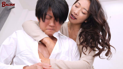 Corrupting a Boy's Desires: Cruel Nympho Wife Reiko Kobayakawa
