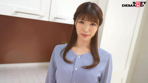 36-Year-Old Mother of Middle School Boy - AV DEBUT