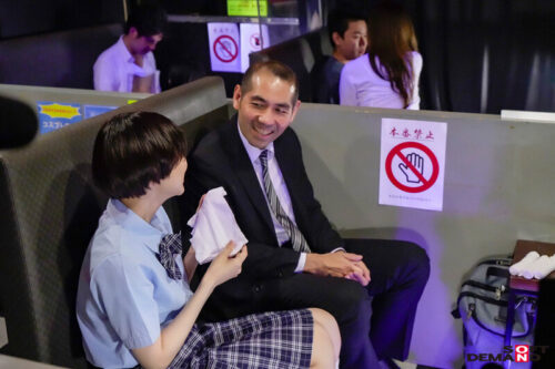 What Happens When We Assign Shibazaki Haru to Work at Popular Adult Shops?