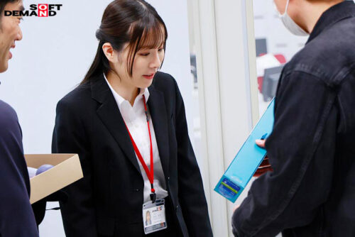 Office Work After Getting Covered in Cum - Temporary In-House Erotic Part-time Job
