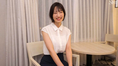 Exclusive Pre-Debut Footage Revealed! Cool Demeanor, Frequent Smiles! Ayase Ten