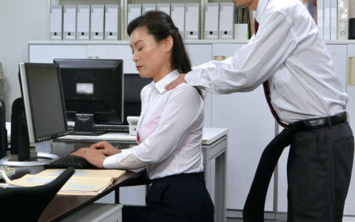 Office Lady in Tight Uniform & Stockings - 4 Hours