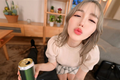 【VR】【8K】When Drunk, She Really Becomes a Kiss Monster!? Strict Beautiful Female Boss's Secret Face - Reverse Takeout Deep Kiss Perverted Intercourse