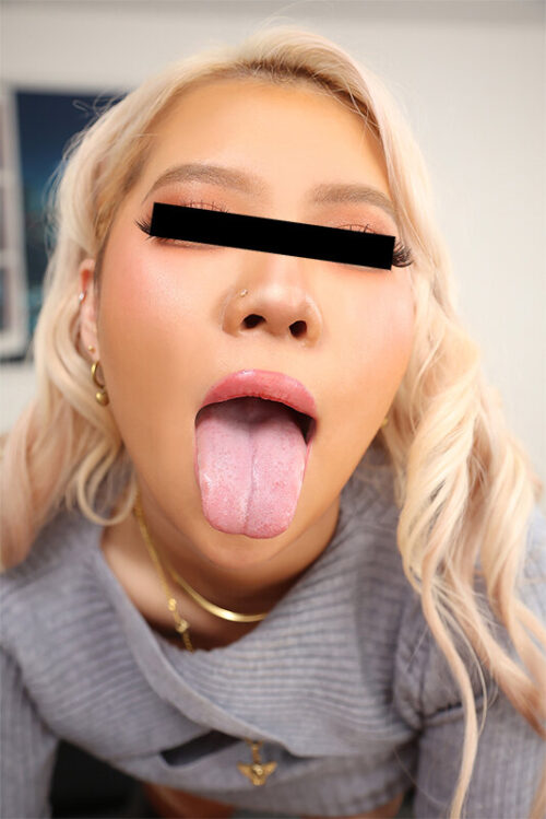 VR: Cum Predator Black Gal - Intensive Body Tracking